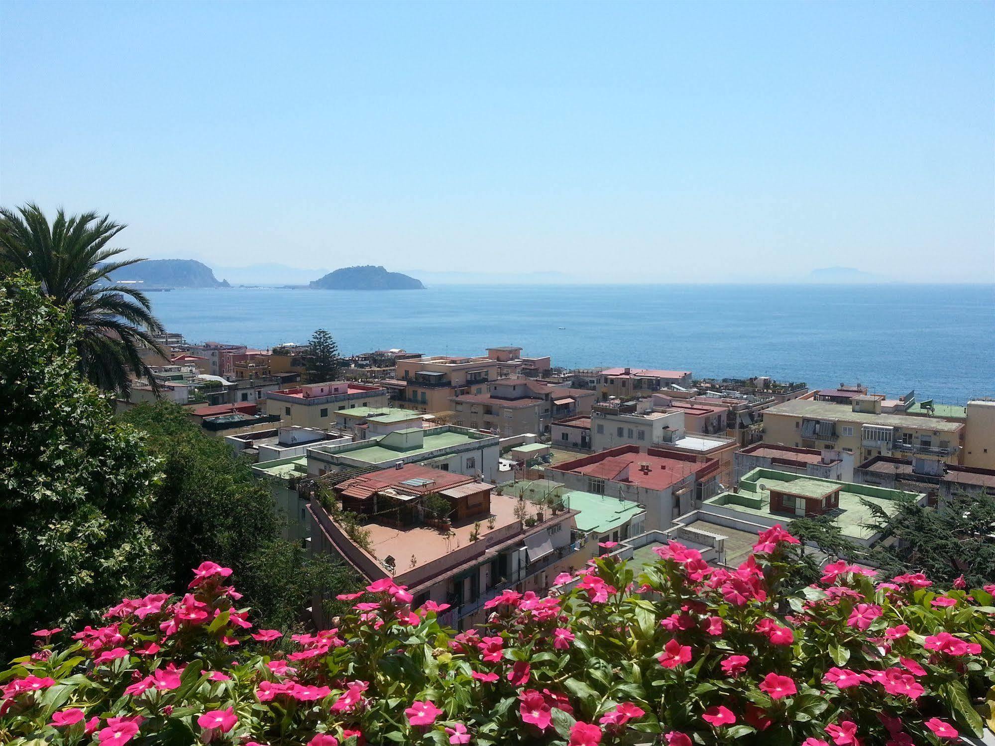 Villa Avellino Historic Residence Pozzuoli Exterior foto